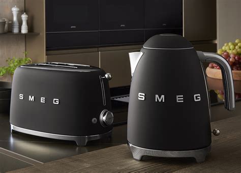 smeg kettle and toaster specials.